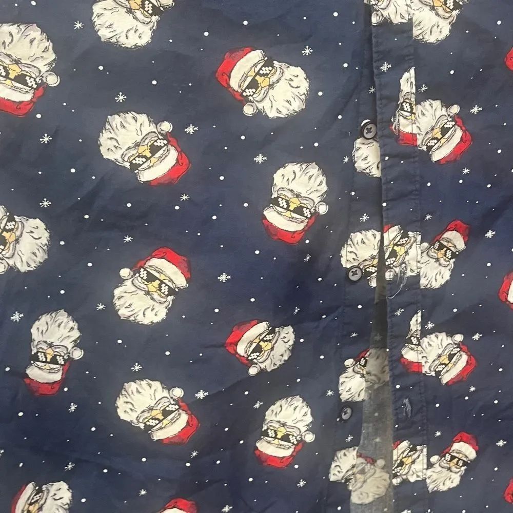 Denim and flower Santa shirt - Picture 3 of 3